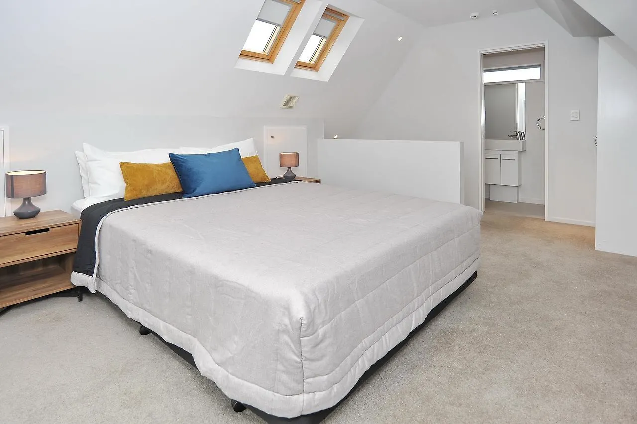 Regents 94A - Christchurch Holiday Homes