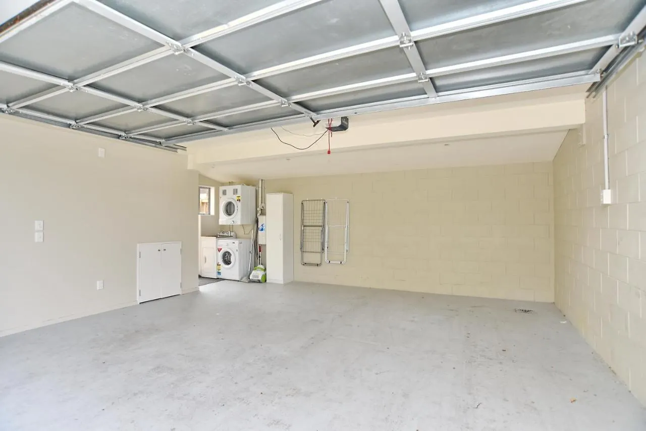 Regents 94A - Christchurch Holiday Homes Новая Зеландия